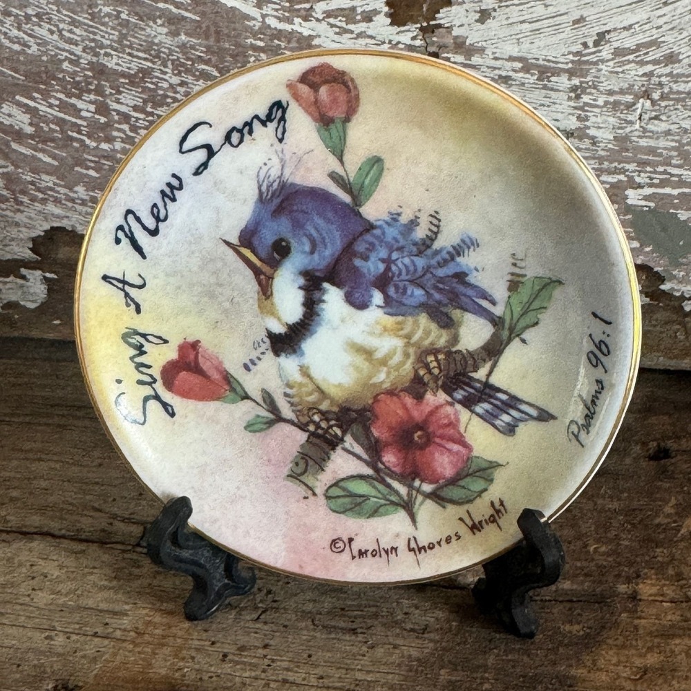 Carolyn Shores Wright Sing A New Song Miniature Bird Plate Psalms 96:1  Stand